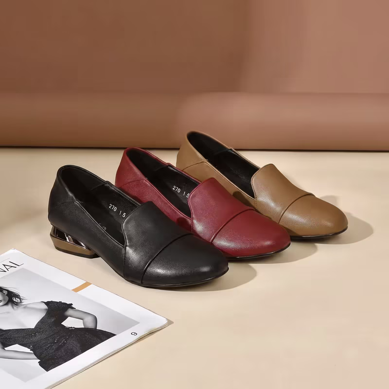 Sapatilha Luna Ortopédica em Couro nas três cores disponíveis: preto, vermelho e marrom